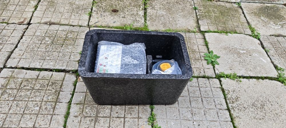 авариен комплект(компресор +пяна)за гуми Kia/Hyundai (заместител на ре