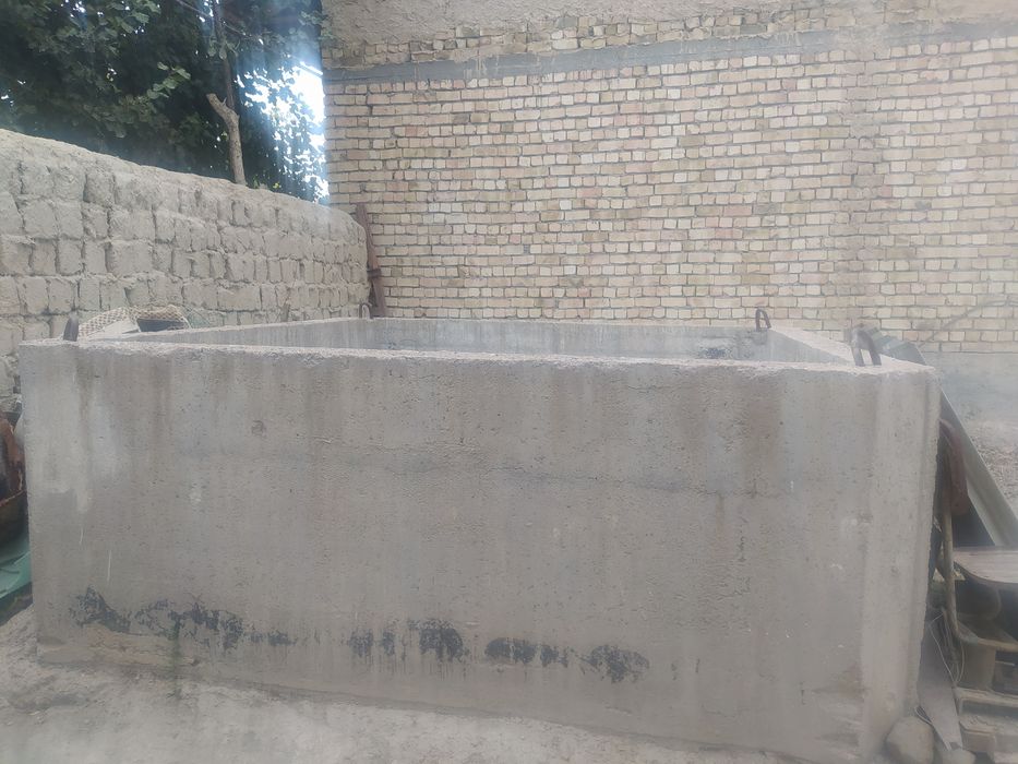 Basseyn 3x3 balandligi 1.3  sotiladi