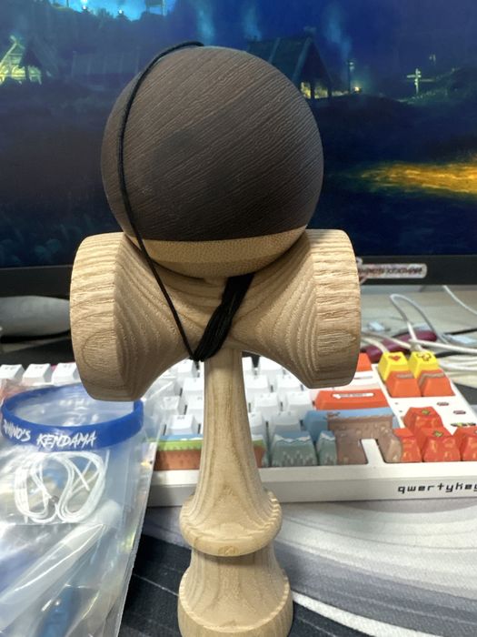 Kendama anti skid broken shape