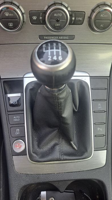 VW Passat B7 2012 2.0 TDI 170 к.с