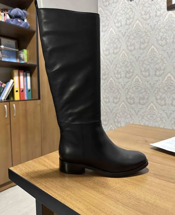 Продам новую обувь