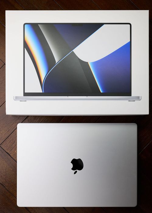 Macbook PRO 16'' M1, 16GB RAM, 1TB SSD