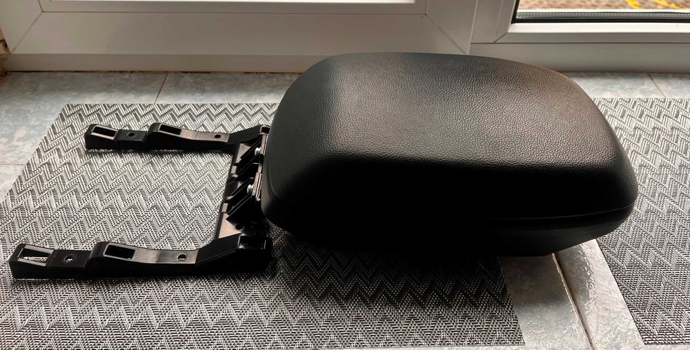 Подлакътник за Hyundai i30 mkII