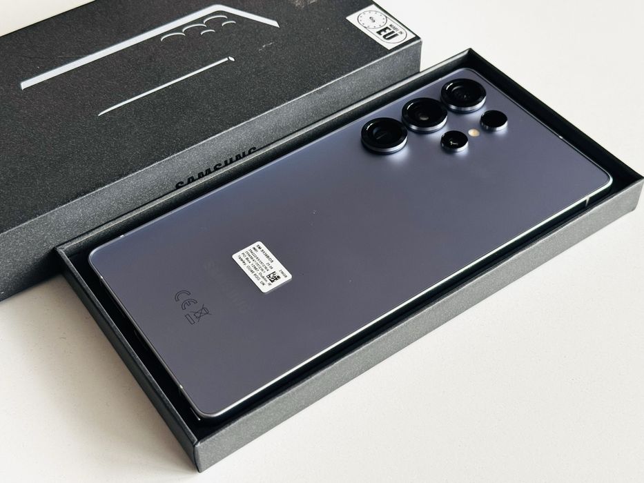 НОВ! Samsung S25 Ultra 256GB Silverblue Гаранция 1 година