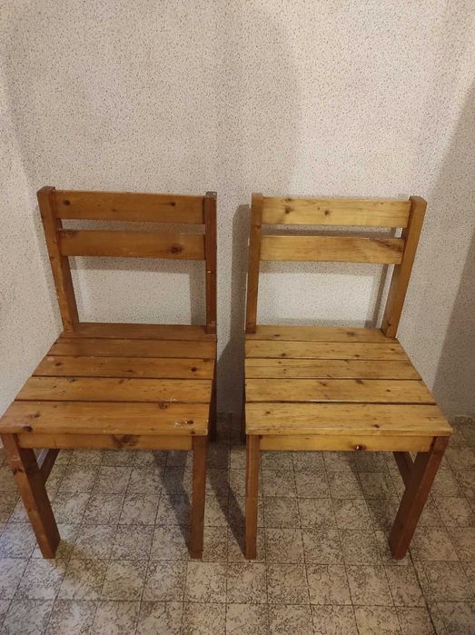 Дървени стабилни столове