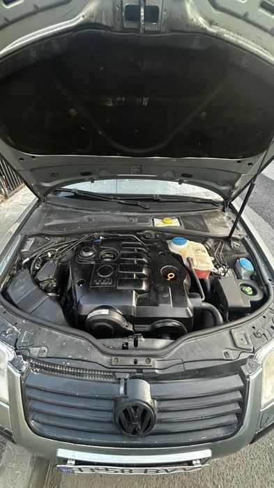 VOLKSWAGEN Passat 2004 — imagine 4