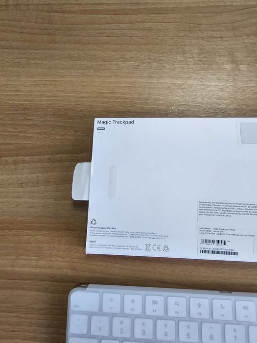 Apple Magic Keyboard, Magic Trackpad, Magic Mouse (TYPE-C) Black White