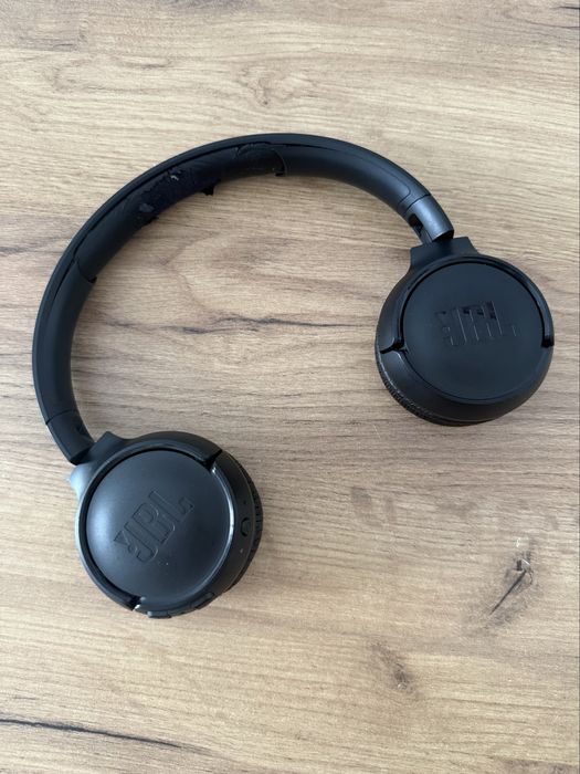Casti JBL Tune 570BT