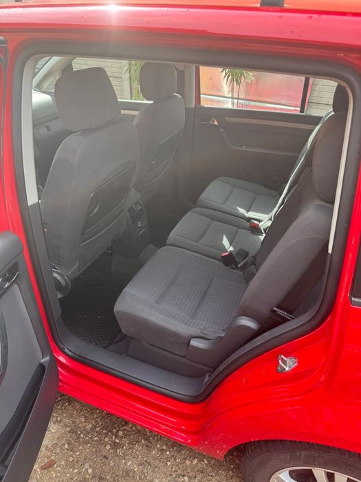 VOLKSWAGEN Touran 2004 — imagine 4