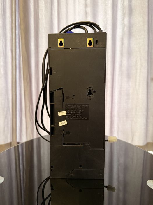 Vand validator/ cititor monede/ restiera MEI Cashflow CF690