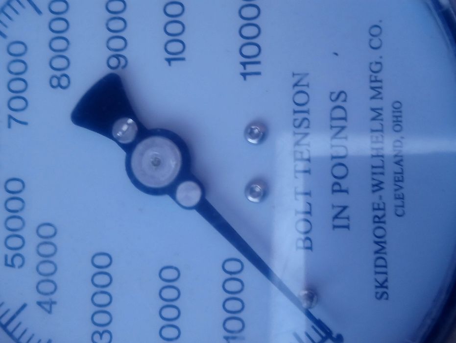 Манометър Измервателен Уред за Вакум в Паунд