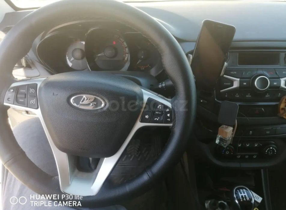 Лада веста 2019год