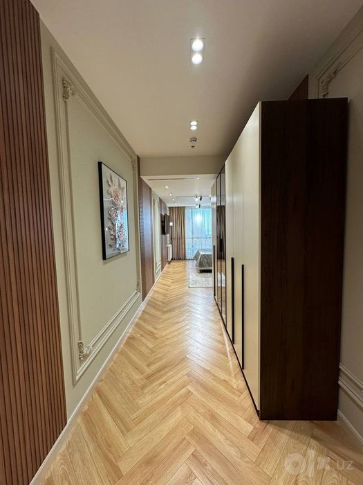 Продается 3/33/48 100м2 в ЖК Piramit Tower, ул. Бабура