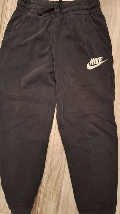 Спортно долнище Nike