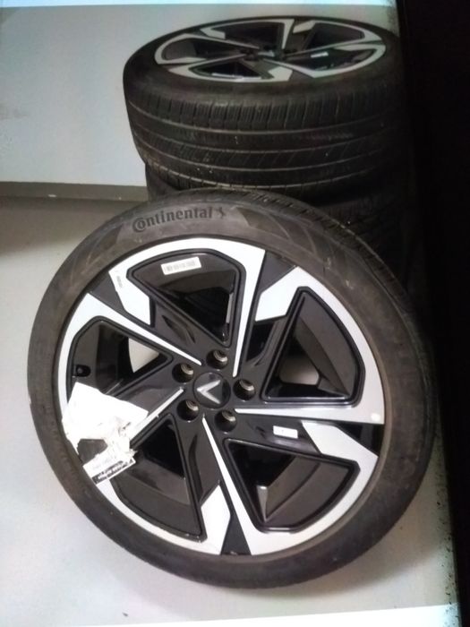 Vind roți R21 275/40 noi