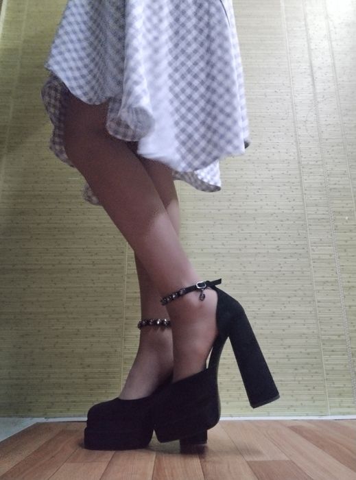 Новые замшевые каблуки