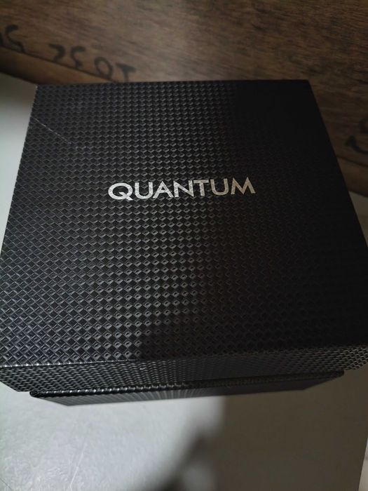 Мъжки часовник -Quantum