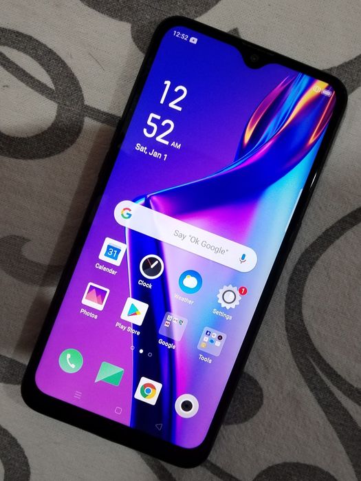 Продам Oppo A12.