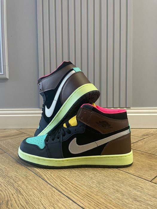 Кроссовки Jordan 1