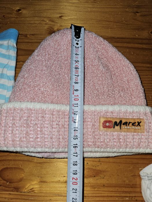 Подарявам детски дрешки