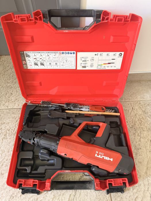 Pistol implantat cuie beton si metal HILTI DX6