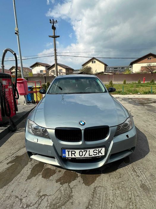 Vand Bmw e90 2005 pachet M trapa automat