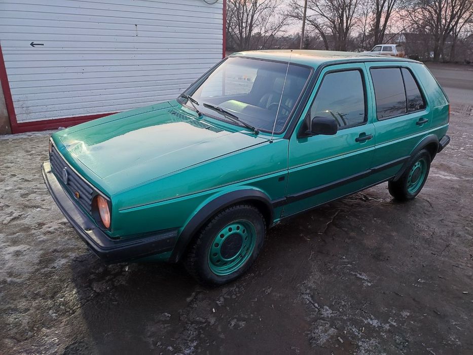 Продам авто Volkswagen Golf 2