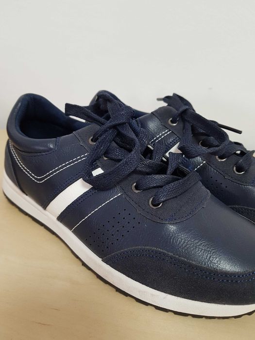 Нови мъжки кецове 36 номер