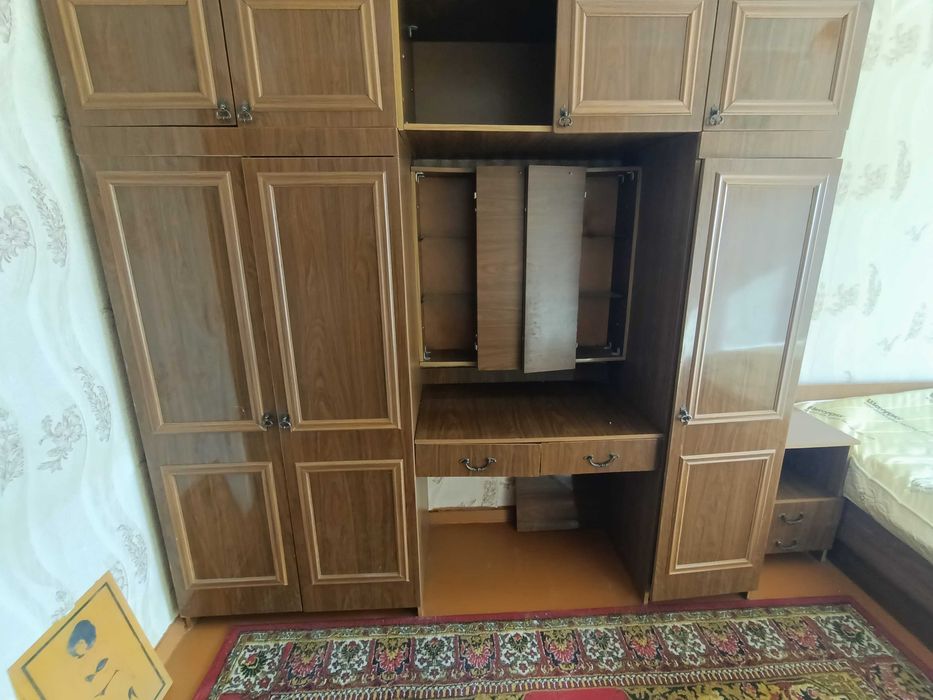 Спальный гарнитур