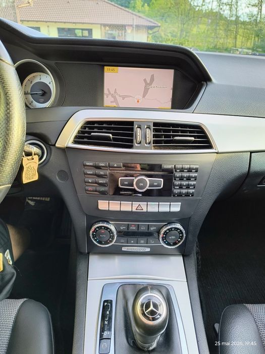 Mercedes-Benz C220 CDI Facelift w204 | Pachet AMG | Automat | Proprietar