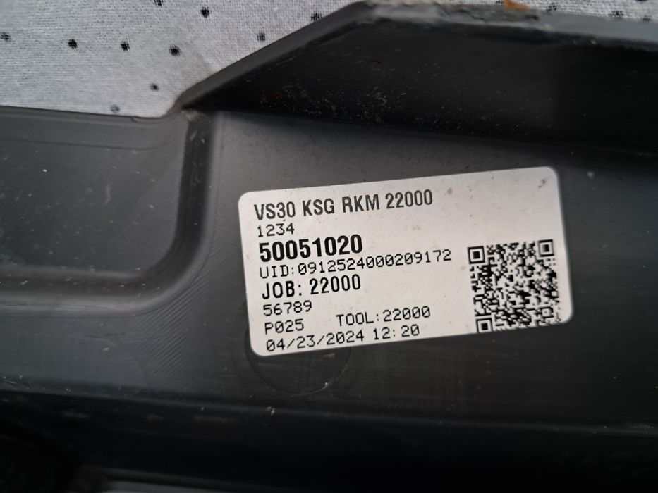 Грил решетка Mercedes Sprinter A910