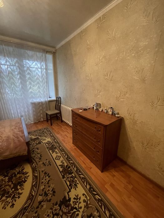 Продам квартиру двух- комнатную
