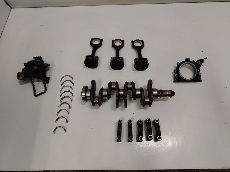 Arbore Vibrochen piston Pistoane Pompa ulei 1.4 TSI CAX CAXA CAXC Golf 6 Golf 5 Jetta Touran A3 Octavia 2 Altea 03CBF