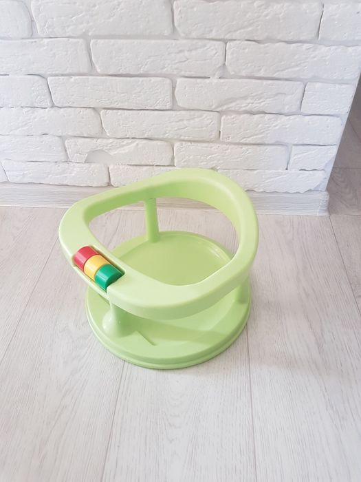 Продам Сидения детская для купани