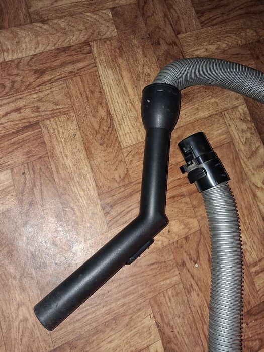 Продам шланг на Samsung.