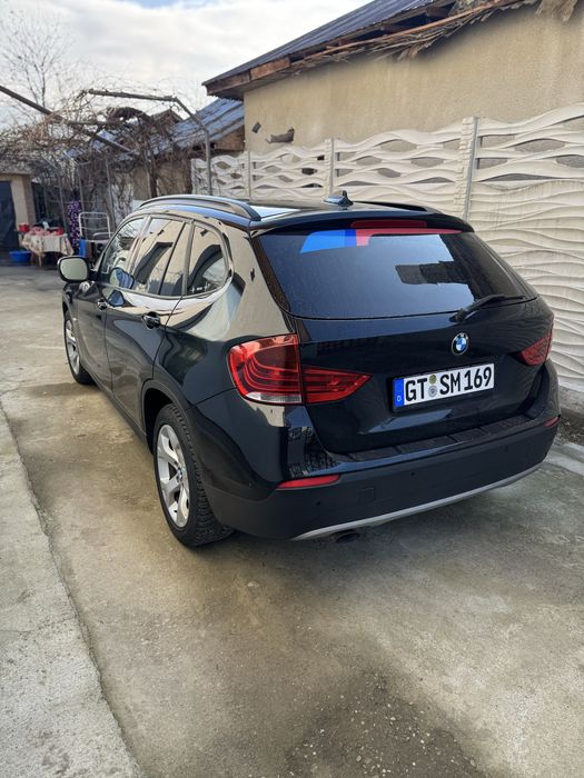 Vand Bmw x1 an 2012 sunt interesat si de variante doar cu  e60 sau f10