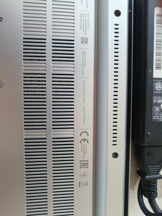 Продам ноутбук на запчасти HP