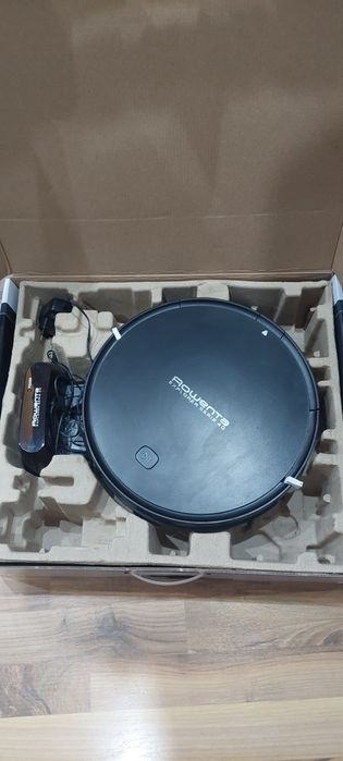 Прахосмукачка-робот Ровента
