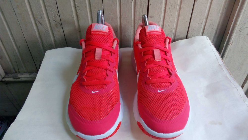''NIKE Flex Experience RN 4 ''оригинални маратонки 38 номер