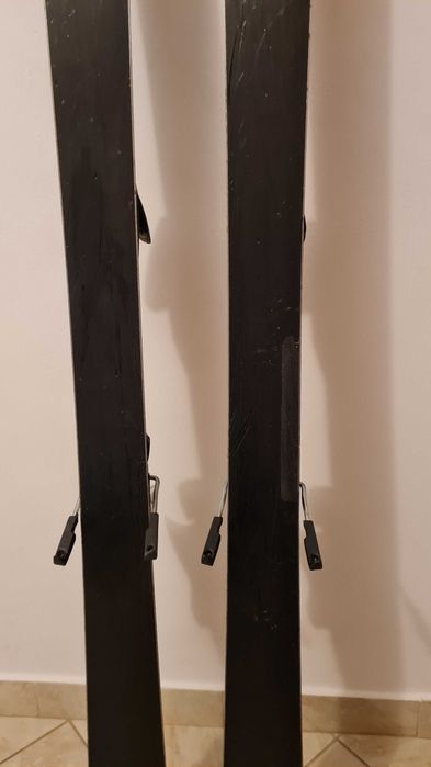 Schiuri Atomic 159 cm