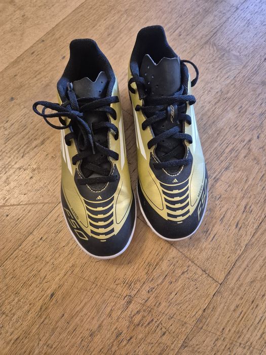 ADIDAS F50 Club Messi Turf Boots Kids