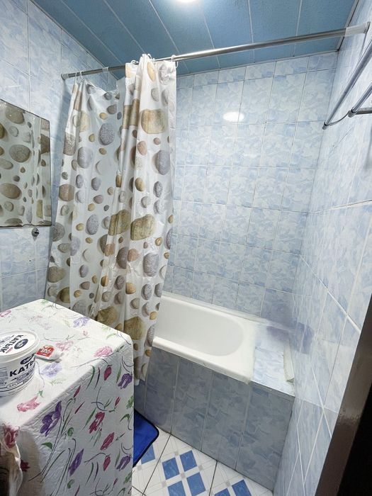 Shayxontohurda 1 xonali kvartira ijaraga beriladi