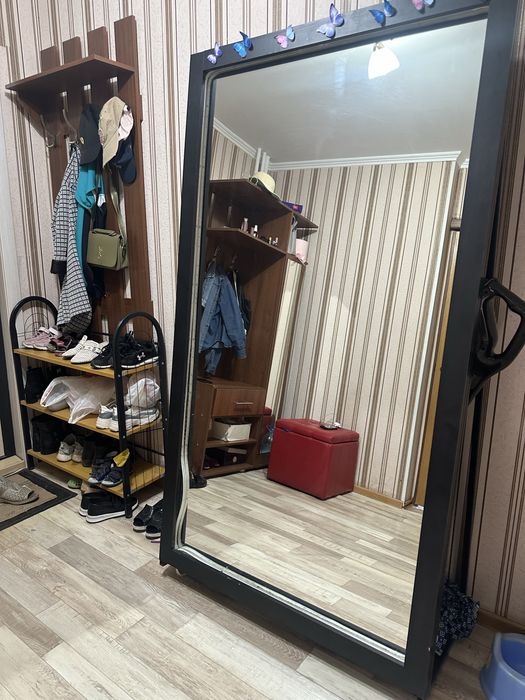 Зеркала продается не дорого