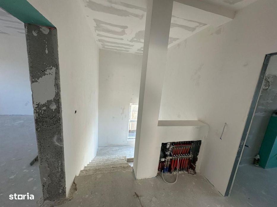 Casa individuala 4 camere, 2 bai, Giarmata