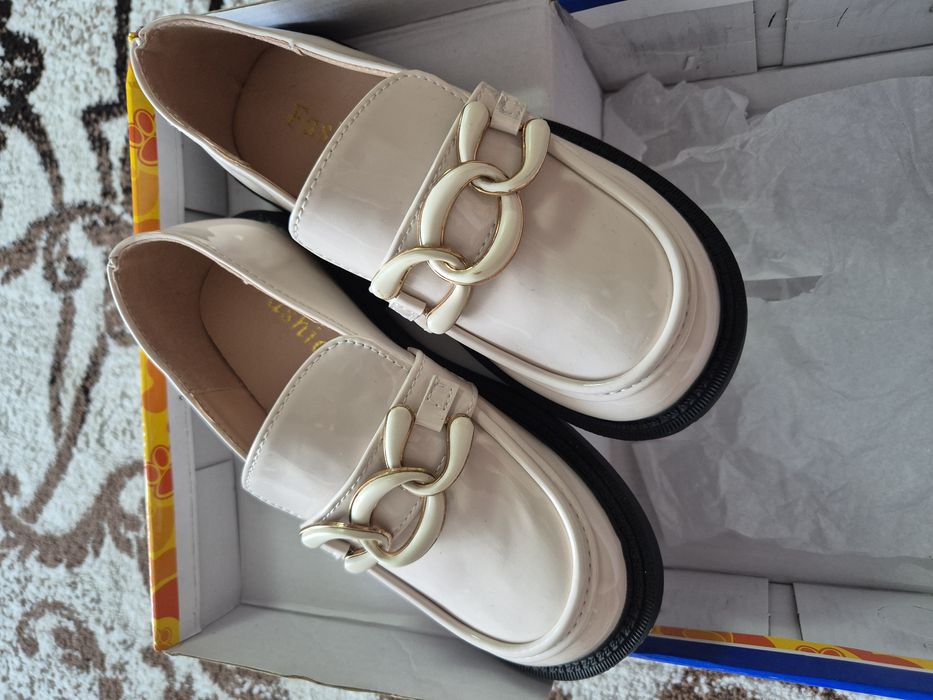 Продам туфли, новые