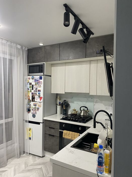 Продам 2х комн квартиру