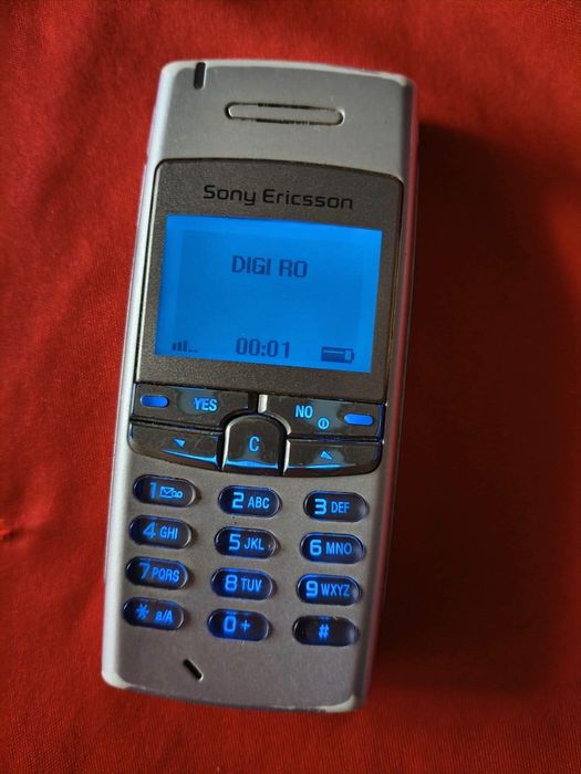 Sony Ericsson t105( decodat, lb română)