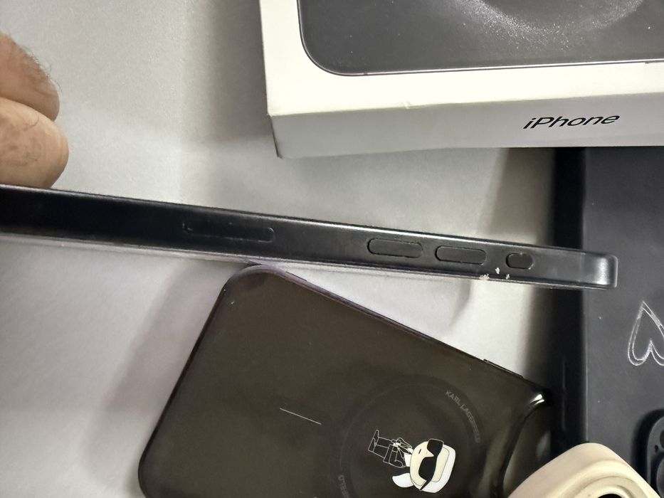 Iphone 15 pro max urgent