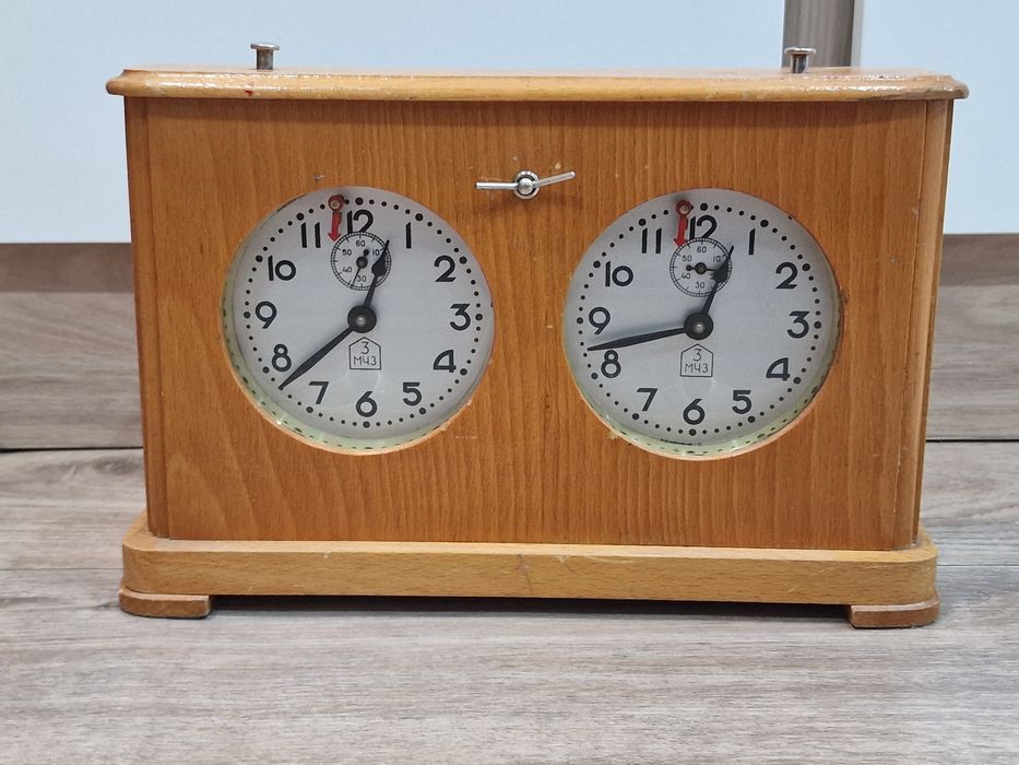 Шахматные часы СССР