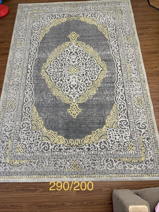 Продам ковер 290/200